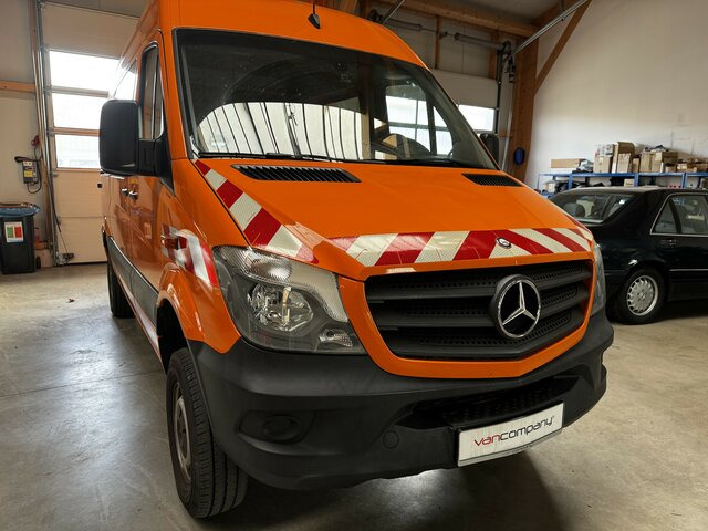 Furgón, Furgoneta combi MERCEDES-BENZ Sprinter 316 CDI 4x4 Allrad L2H2 1. Hand!: foto 23