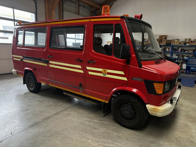MERCEDES-BENZ T1 310 D Bremer Kombi Feuerwehr1. Hand... - Coche: foto 2 MERCEDES-BENZ T1 310 D Bremer Kombi Feuerwehr1. Hand... - Coche: foto 2