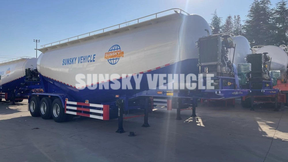 Semirremolque cisterna para transporte de cemento SUNSKY bulk cement trailer: foto 10