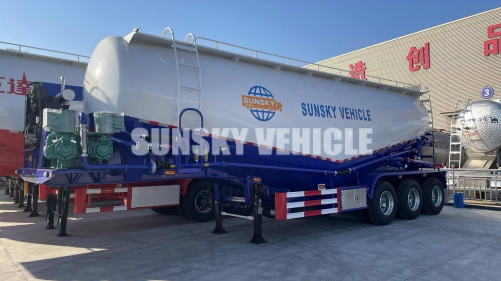 Semirremolque cisterna para transporte de cemento SUNSKY bulk cement trailer: foto 6