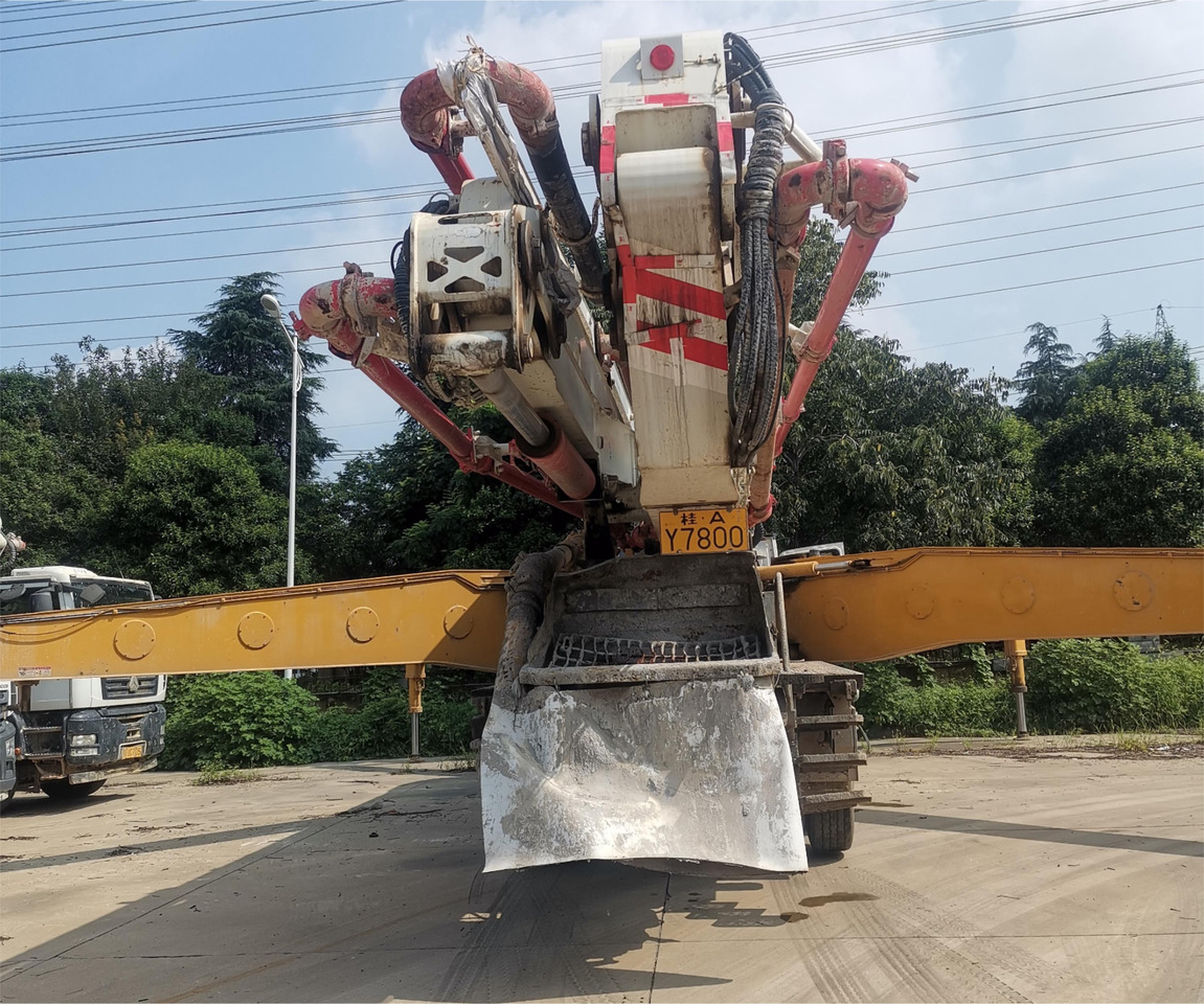 XCMG Official Concrete Machinery Pump HB58V 58m Used Truck-mounted Concrete Pump Price List - Camión bomba de hormigón: foto 5 XCMG Official Concrete Machinery Pump HB58V 58m Used Truck-mounted Concrete Pump Price List - Camión bomba de hormigón: foto 5