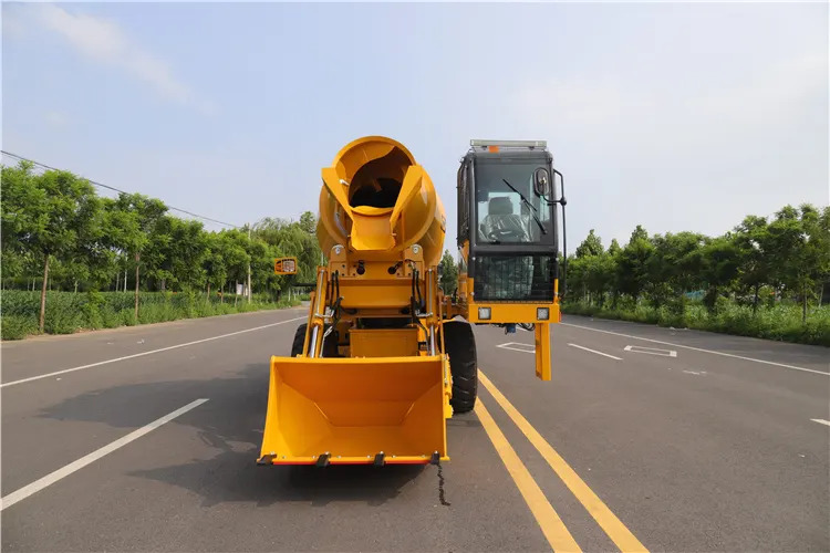 Hormigonera XCMG Official SLM2600S 2.6cbm Concrete Mixer Mobile Self Loading Concrete Mixer Truck: foto 7