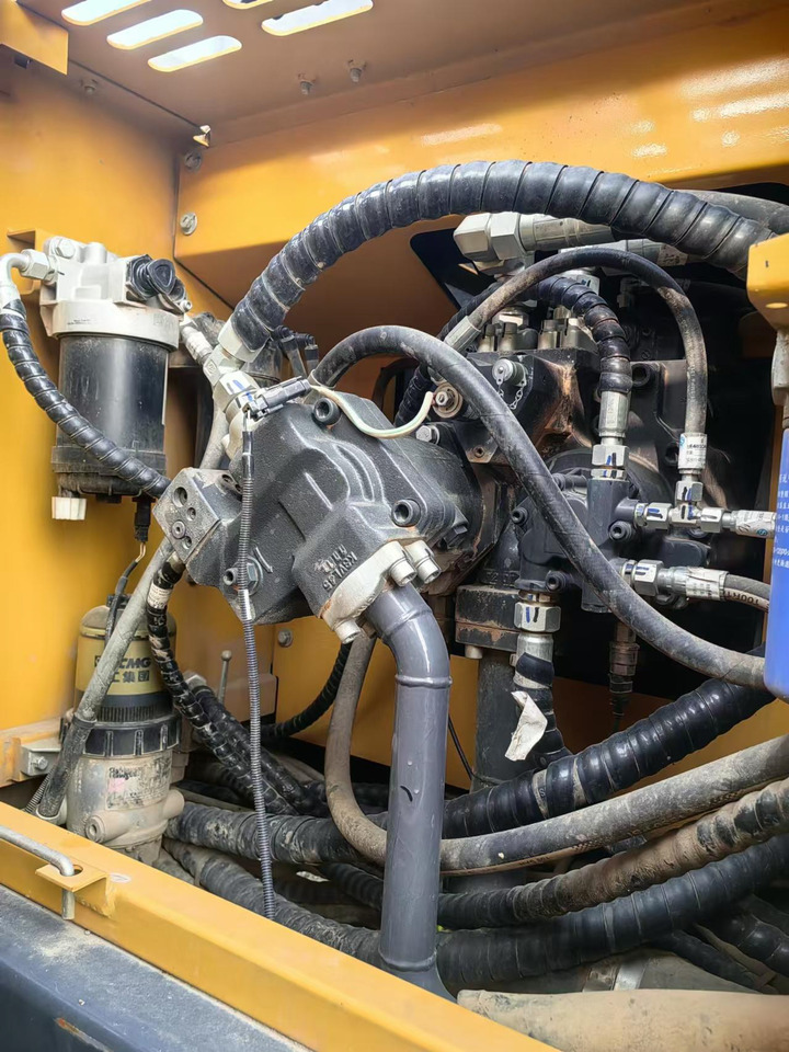 XCMG Official Second Hand Rotary Drill Machine XR160E Small Crawler Drill Rig Hot Sale - Perforadora: foto 3 XCMG Official Second Hand Rotary Drill Machine XR160E Small Crawler Drill Rig Hot Sale - Perforadora: foto 3