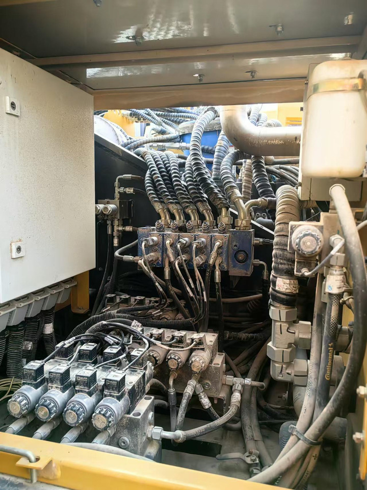 XCMG Official Second Hand Rotary Drill Machine XR160E Small Crawler Drill Rig Hot Sale - Perforadora: foto 5 XCMG Official Second Hand Rotary Drill Machine XR160E Small Crawler Drill Rig Hot Sale - Perforadora: foto 5