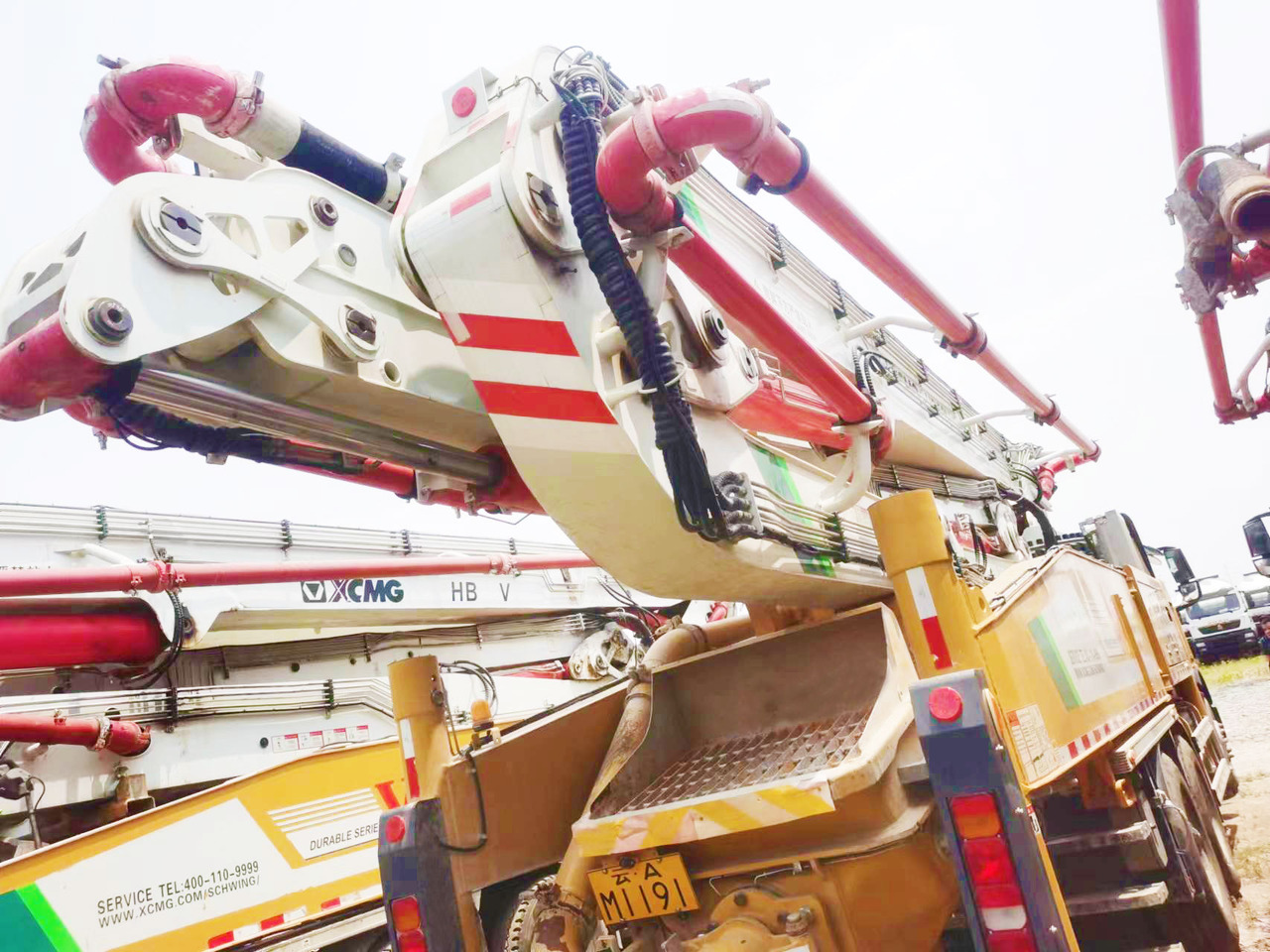 XCMG Official Used HB52V Schwing 52m Concrete Pump Truck Mounted Boom Concrete Pump Price - Camión bomba de hormigón: foto 5 XCMG Official Used HB52V Schwing 52m Concrete Pump Truck Mounted Boom Concrete Pump Price - Camión bomba de hormigón: foto 5