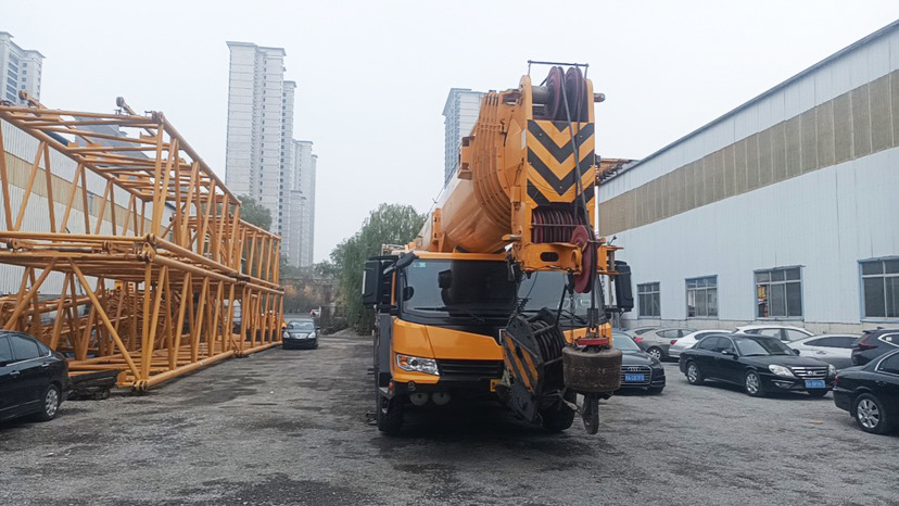 XCMG Official Used Pickup Truck Crane XCA130L7_1 300ton Truck Crane Price - Grúa todo terreno: foto 3 XCMG Official Used Pickup Truck Crane XCA130L7_1 300ton Truck Crane Price - Grúa todo terreno: foto 3