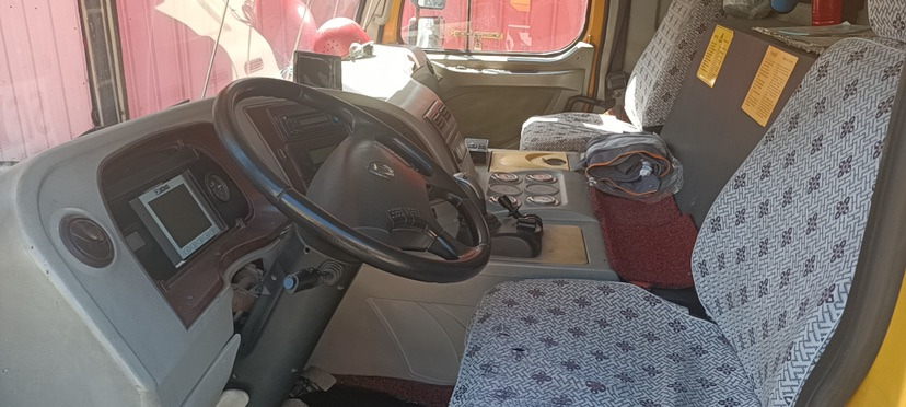 XCMG Official Used Pickup Truck Crane XCA130L7_1 300ton Truck Crane Price - Grúa todo terreno: foto 4 XCMG Official Used Pickup Truck Crane XCA130L7_1 300ton Truck Crane Price - Grúa todo terreno: foto 4