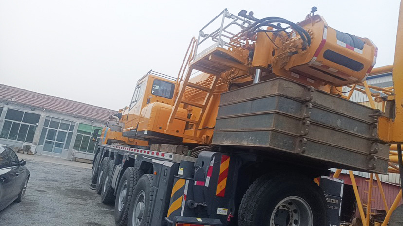 XCMG Official Used Pickup Truck Crane XCA130L7_1 300ton Truck Crane Price - Grúa todo terreno: foto 2 XCMG Official Used Pickup Truck Crane XCA130L7_1 300ton Truck Crane Price - Grúa todo terreno: foto 2