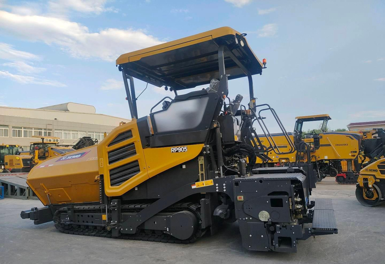 XCMG RP905IV used crawler portable concrete asphalt paver price - Pavimentadora de asfalto: foto 4 XCMG RP905IV used crawler portable concrete asphalt paver price - Pavimentadora de asfalto: foto 4