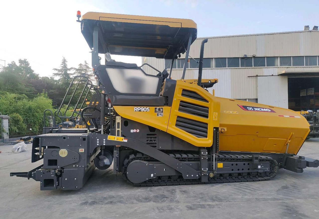 XCMG RP905IV used crawler portable concrete asphalt paver price - Pavimentadora de asfalto: foto 3 XCMG RP905IV used crawler portable concrete asphalt paver price - Pavimentadora de asfalto: foto 3