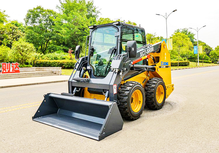 XCMG XC7-SR08 China brand XCMG mini wheel loader skid steer price - Minicargadora: foto 2 XCMG XC7-SR08 China brand XCMG mini wheel loader skid steer price - Minicargadora: foto 2