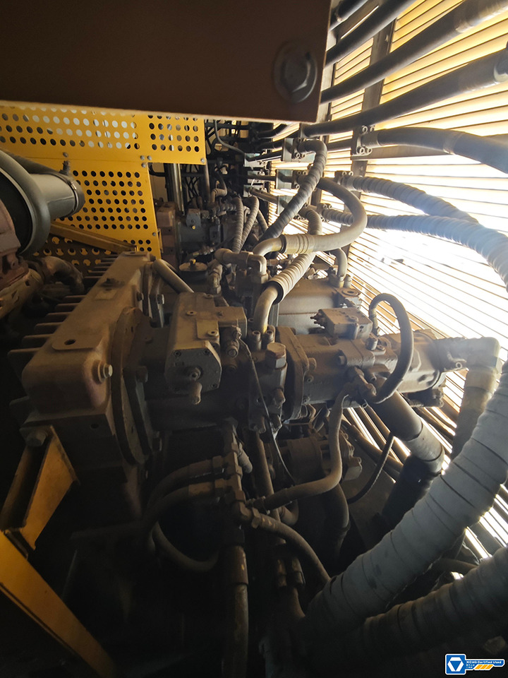 XCMG XGC28000 used 2000ton large tons crawler crane price - Grúa sobre orugas: foto 2 XCMG XGC28000 used 2000ton large tons crawler crane price - Grúa sobre orugas: foto 2
