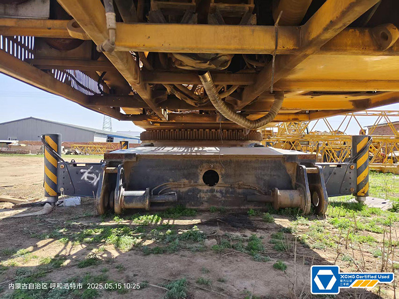 XCMG XGC650 used mobile hydraulic hoist lift machine 650ton crawler crane - Grúa sobre orugas: foto 4 XCMG XGC650 used mobile hydraulic hoist lift machine 650ton crawler crane - Grúa sobre orugas: foto 4