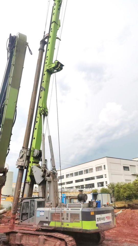 Zoomlion ZR360L used 2022 Rotary Drilling Rig price - Perforadora: foto 5 Zoomlion ZR360L used 2022 Rotary Drilling Rig price - Perforadora: foto 5