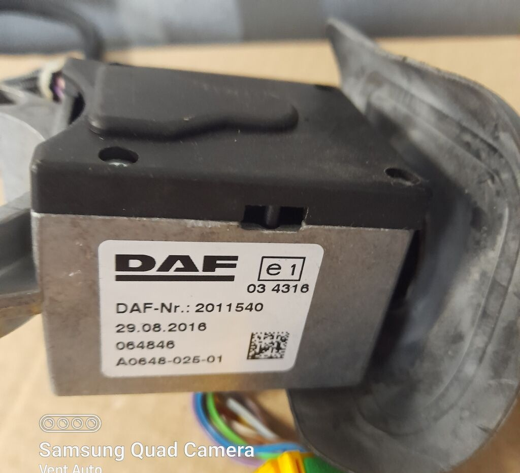DAF 2011540 DAF XF 106 LIFT truck - Palanca de cambio para Camión: foto 2 DAF 2011540 DAF XF 106 LIFT truck - Palanca de cambio para Camión: foto 2