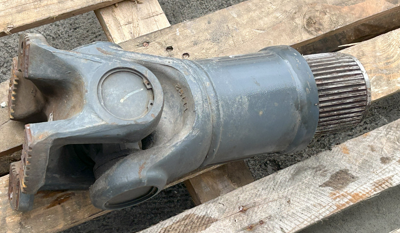 Árbol de transmisión DAF CF EURO 6 440 DRIVE SHAFT LENGTH 1640 MM: foto 13 Árbol de transmisión DAF CF EURO 6 440 DRIVE SHAFT LENGTH 1640 MM: foto 13