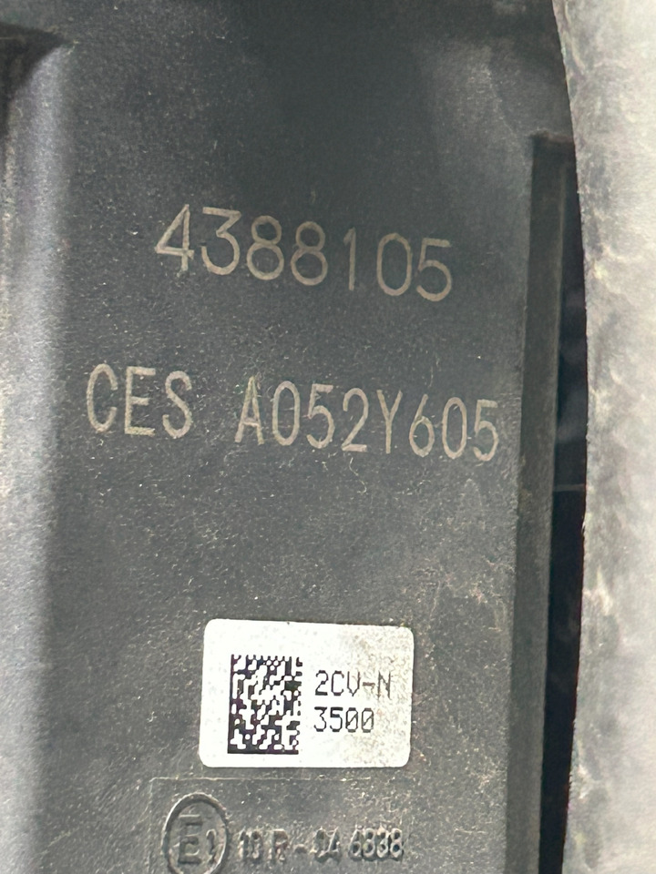 DAF XF 106 ADBLUE KIT - Sistema de escape: foto 4 DAF XF 106 ADBLUE KIT - Sistema de escape: foto 4