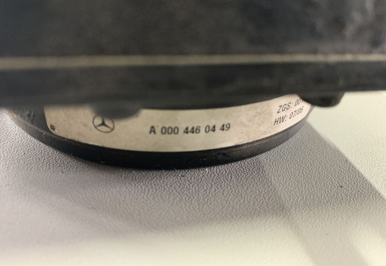 Mercedes-Benz ACTROS MP3 0004460449 Mercedes-Benz Actros MP3 - Sensor para Camión: foto 3 Mercedes-Benz ACTROS MP3 0004460449 Mercedes-Benz Actros MP3 - Sensor para Camión: foto 3