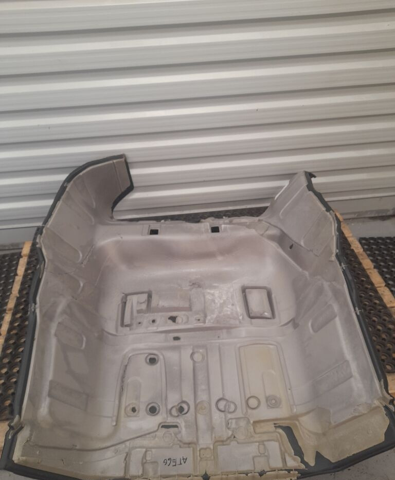 WYKŁADZINA KABINY Mercedes-Benz ATEGO A9676800203 - Cabina e interior para Camión: foto 4 WYKŁADZINA KABINY Mercedes-Benz ATEGO A9676800203 - Cabina e interior para Camión: foto 4