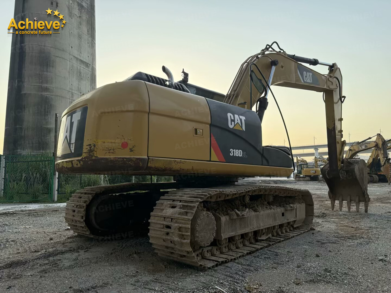 Caterpillar 318DL hydraulic excavator 0.72-0.8 m³ 91 kw/rpm 42.0-42.3 kN Cat® C4.2 【ACHIEVE】 TOP CONDITION!!! - Excavadora de cadenas: foto 2 Caterpillar 318DL hydraulic excavator 0.72-0.8 m³ 91 kw/rpm 42.0-42.3 kN Cat® C4.2 【ACHIEVE】 TOP CONDITION!!! - Excavadora de cadenas: foto 2