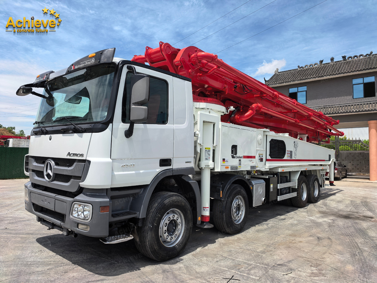 Putzmeister Putzmeister M56-4RZ Actros 4141Mercedes-Benz Concrete pump truck 【ACHIEVE】TOP CONDITION!!! - Camión bomba de hormigón: foto 5 Putzmeister Putzmeister M56-4RZ Actros 4141Mercedes-Benz Concrete pump truck 【ACHIEVE】TOP CONDITION!!! - Camión bomba de hormigón: foto 5