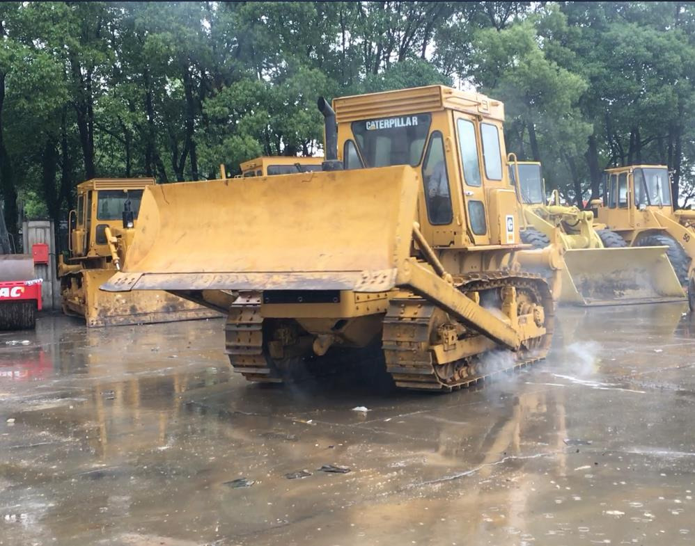Caterpillar D6D Bulldozer Good Condition Tracked Tractor for Bolivia - Bulldozer: foto 3 Caterpillar D6D Bulldozer Good Condition Tracked Tractor for Bolivia - Bulldozer: foto 3