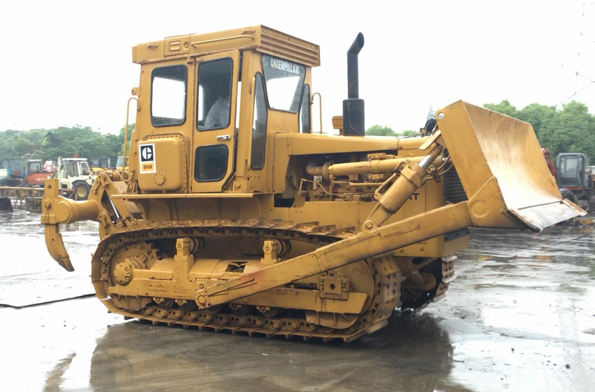 Caterpillar D6D Bulldozer Good Condition Tracked Tractor for Bolivia - Bulldozer: foto 2 Caterpillar D6D Bulldozer Good Condition Tracked Tractor for Bolivia - Bulldozer: foto 2