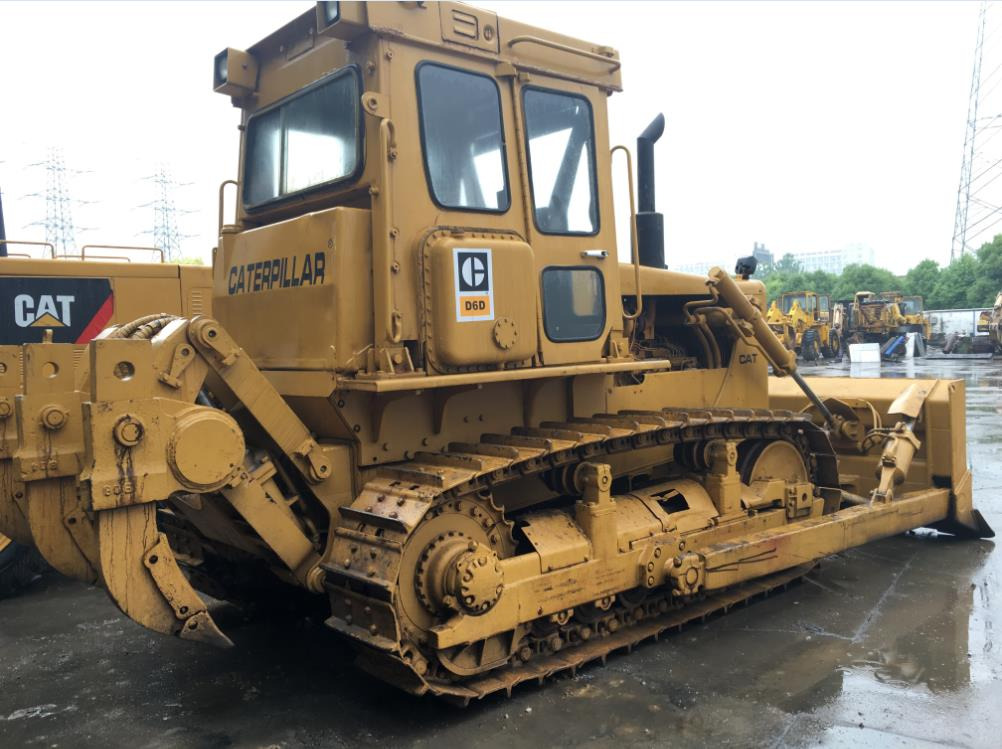 Caterpillar D6D Bulldozer Good Condition Tracked Tractor for Bolivia - Bulldozer: foto 4 Caterpillar D6D Bulldozer Good Condition Tracked Tractor for Bolivia - Bulldozer: foto 4
