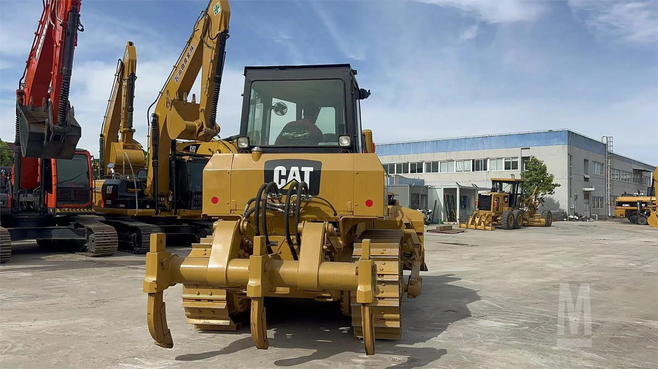 Caterpillar Tracked Tractor Secondhand CAT D6G, D6D Crawler Bulldozer - Bulldozer: foto 4 Caterpillar Tracked Tractor Secondhand CAT D6G, D6D Crawler Bulldozer - Bulldozer: foto 4