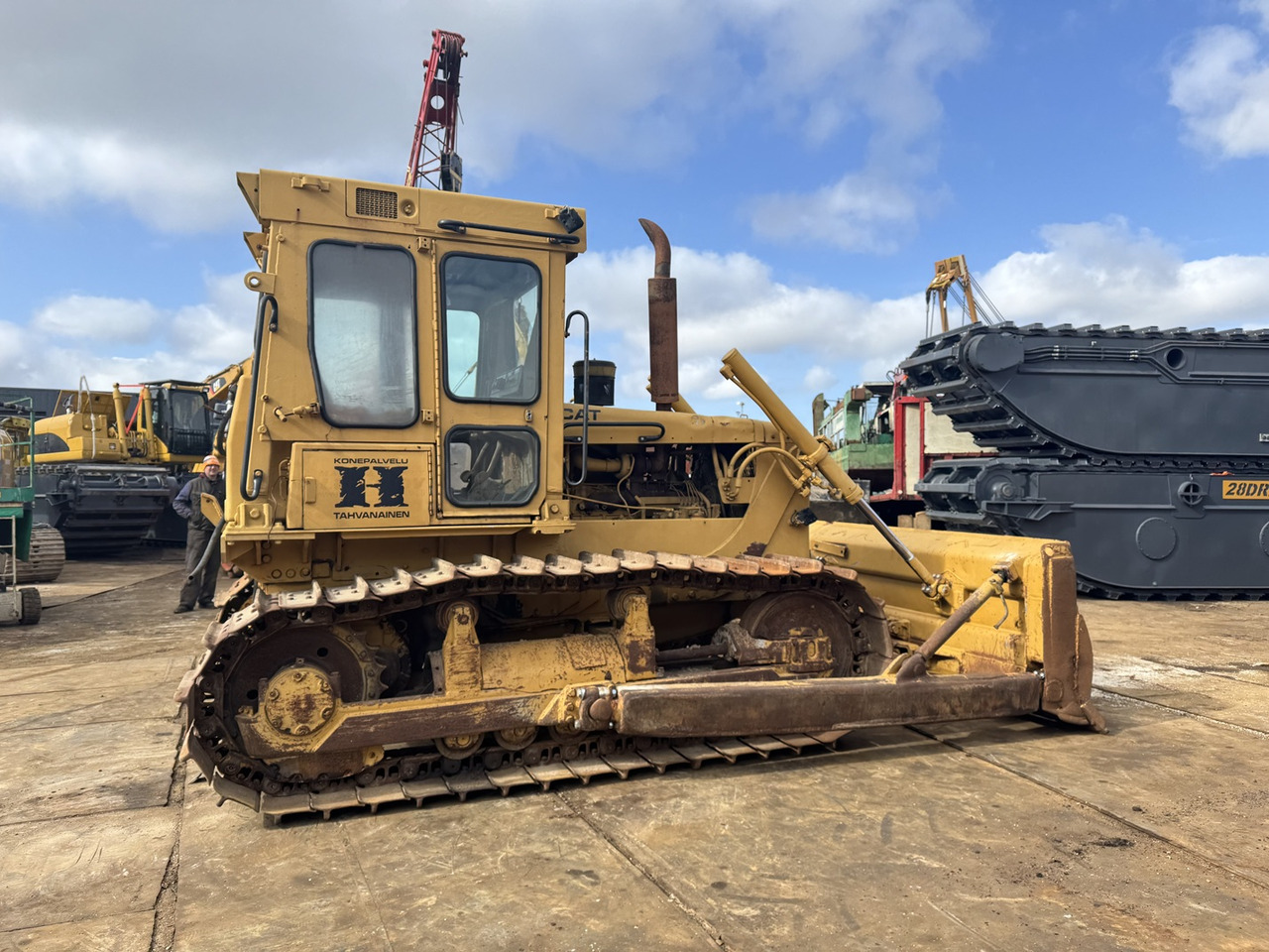 Caterpillar Used Bulldozer CAT D6D Good Price Tracked Tractor - Bulldozer: foto 2 Caterpillar Used Bulldozer CAT D6D Good Price Tracked Tractor - Bulldozer: foto 2