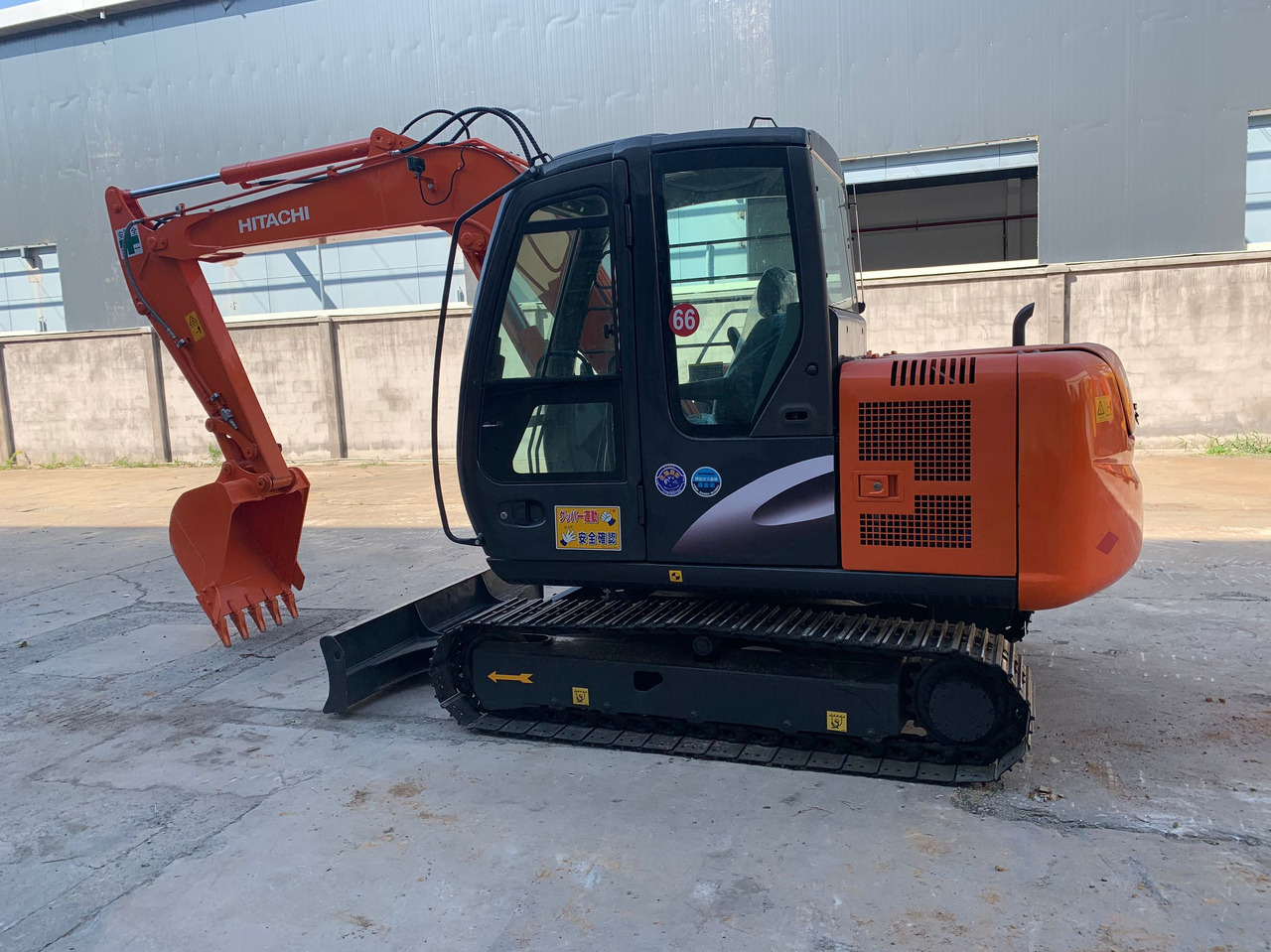 Hitachi Mini Excavator ZX70, ZX75, ZX60 Cheap Excavator Machine - Excavadora de cadenas: foto 1 Hitachi Mini Excavator ZX70, ZX75, ZX60 Cheap Excavator Machine - Excavadora de cadenas: foto 1