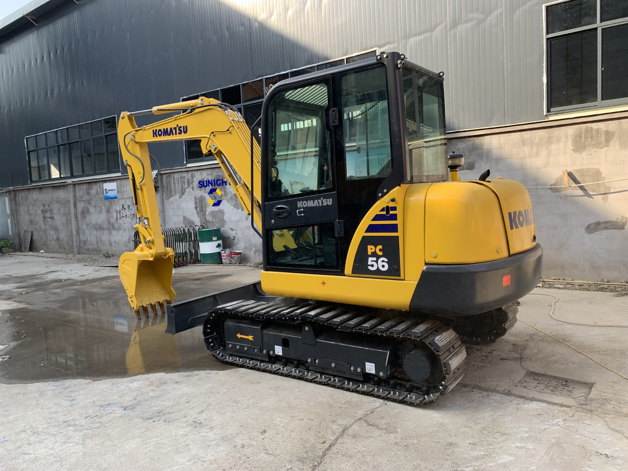 KOMATSU Mini Excavator Komatsu PC56, PC55, PC50 Gardening Excavator - Miniexcavadora: foto 2 KOMATSU Mini Excavator Komatsu PC56, PC55, PC50 Gardening Excavator - Miniexcavadora: foto 2