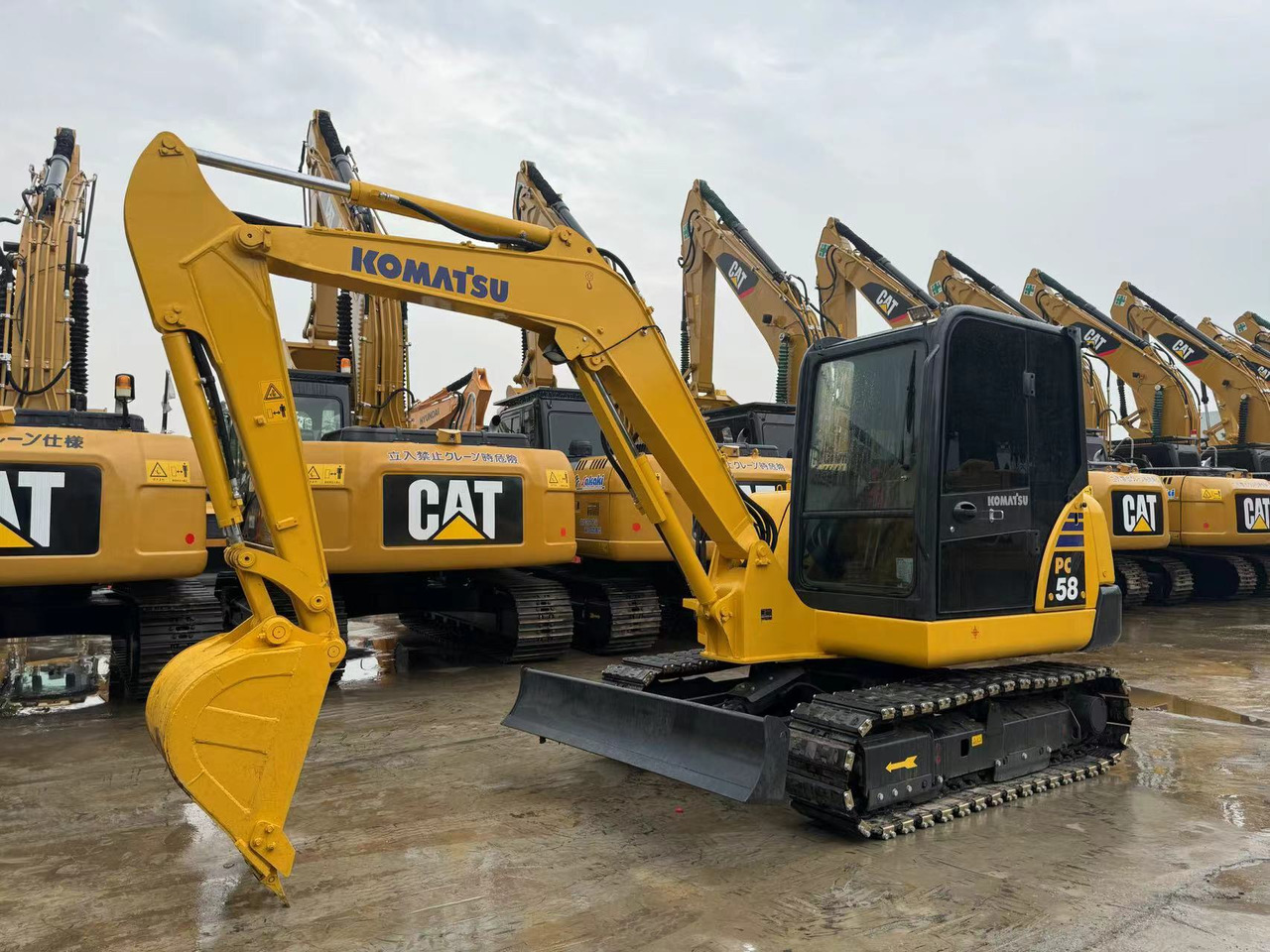 Komatsu PC58, PC56, PC55 Small Excavator With Rubber Tracks - Excavadora de cadenas: foto 3 Komatsu PC58, PC56, PC55 Small Excavator With Rubber Tracks - Excavadora de cadenas: foto 3