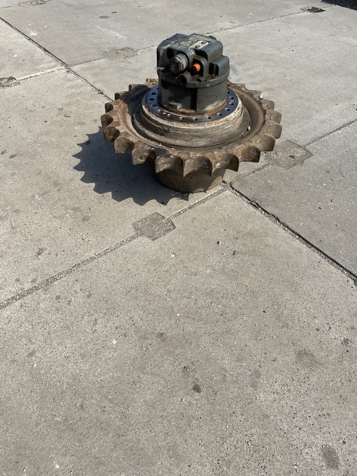 LIEBHERR R906 - Mando final para Excavadora de cadenas: foto 4 LIEBHERR R906 - Mando final para Excavadora de cadenas: foto 4