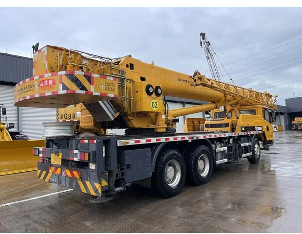 2019 XCMG QY25K5A - Autogrúa: foto 2 2019 XCMG QY25K5A - Autogrúa: foto 2