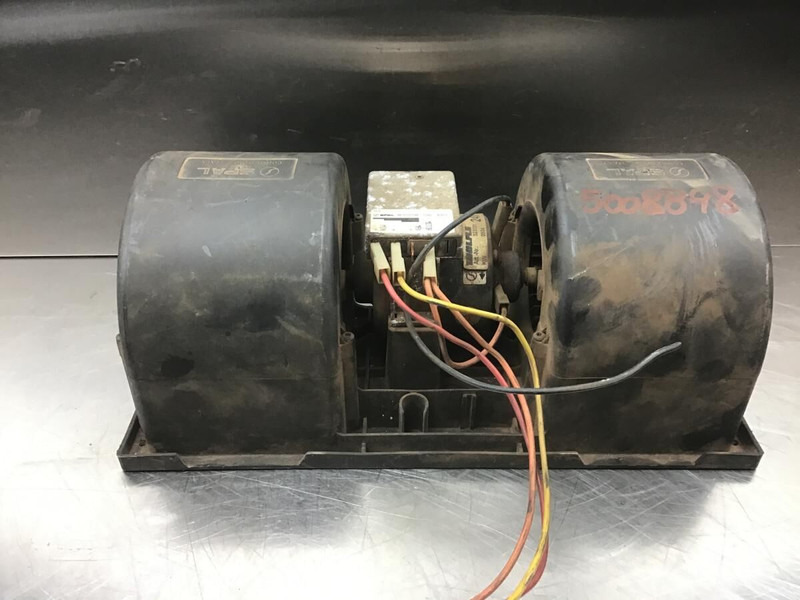 Liebherr A316 Li - Ventilador de habitáculo: foto 2 Liebherr A316 Li - Ventilador de habitáculo: foto 2