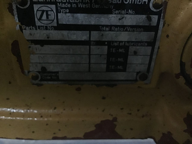 Liebherr APLB765 - Eje delantero: foto 4 Liebherr APLB765 - Eje delantero: foto 4