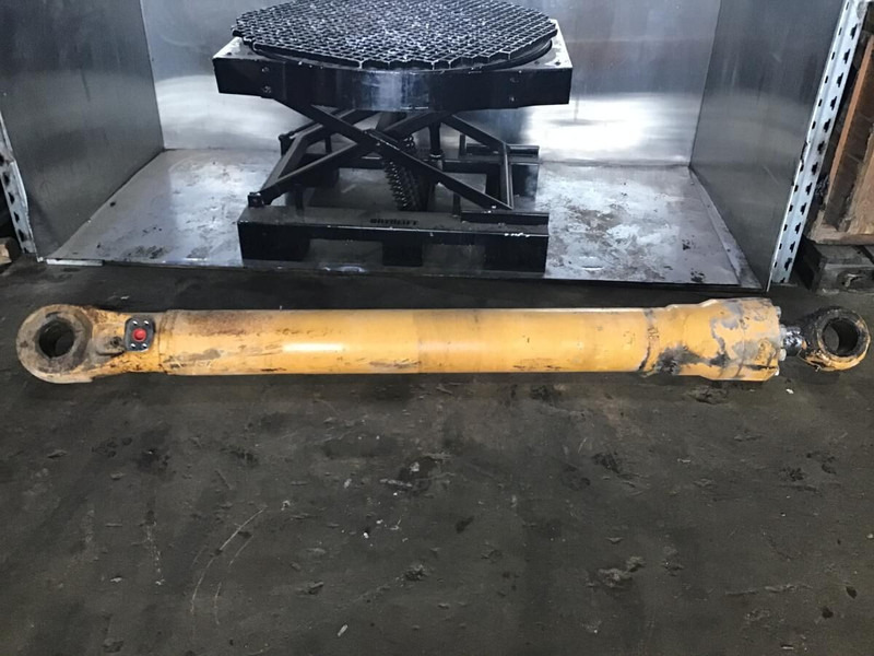 Liebherr Cylinder - Cilindro hidráulico: foto 1 Liebherr Cylinder - Cilindro hidráulico: foto 1