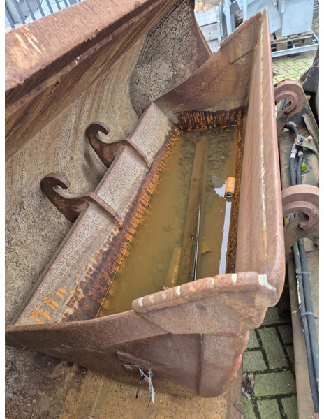 Liebherr DITCH CLEAN BUCKET 2000mm 0,70m³ - Cazo para Excavadora: foto 1 Liebherr DITCH CLEAN BUCKET 2000mm 0,70m³ - Cazo para Excavadora: foto 1