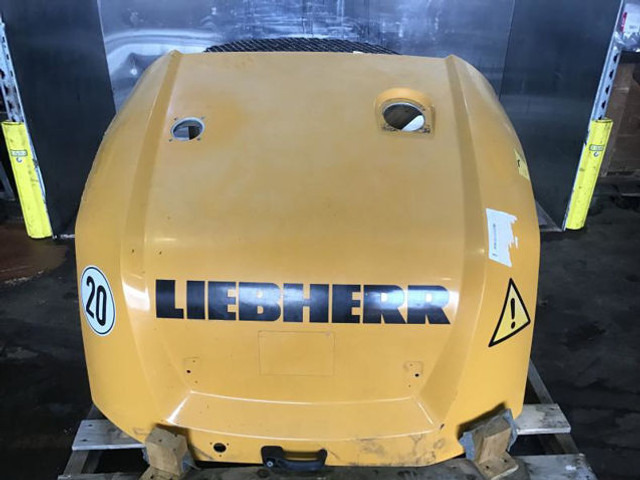 Liebherr Engine Hood - Capota: foto 2 Liebherr Engine Hood - Capota: foto 2