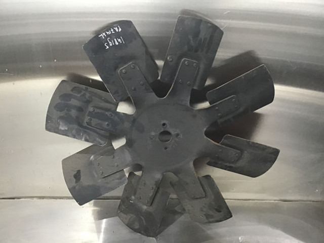 Liebherr Fan Blade - Sistema de refrigeración: foto 1 Liebherr Fan Blade - Sistema de refrigeración: foto 1