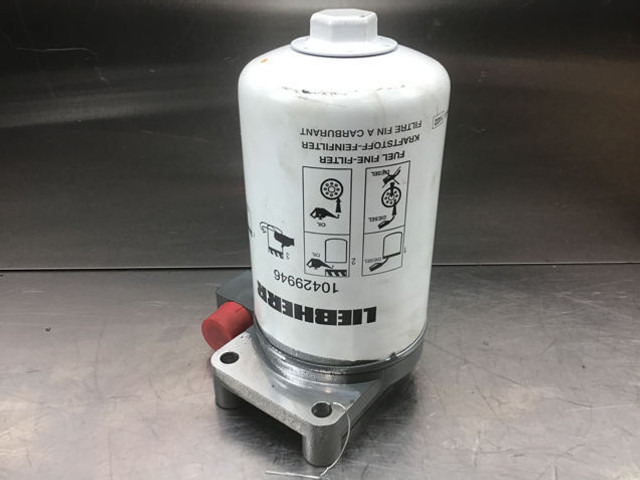 Liebherr Filter Bracket - Motor y piezas: foto 5 Liebherr Filter Bracket - Motor y piezas: foto 5