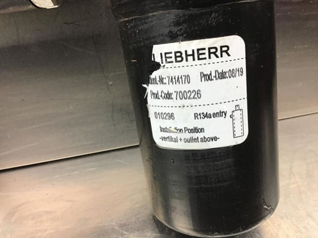 Liebherr L507 / L586 / L584 / L580 / L576 / L574 / L566 / L556 / L554 / L550 / L546 / L544 / L542 / L538 / L534 / L528 / L524 / L518 / L5 - Filtro de aire: foto 2 Liebherr L507 / L586 / L584 / L580 / L576 / L574 / L566 / L556 / L554 / L550 / L546 / L544 / L542 / L538 / L534 / L528 / L524 / L518 / L5 - Filtro de aire: foto 2