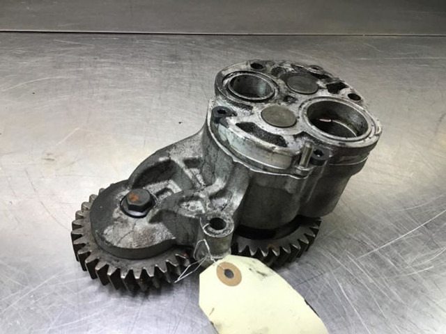 Liebherr LH110 C / LH110 MP / LH110 M / LH110 MPHR / LH 60 C - Bomba de aceite: foto 3 Liebherr LH110 C / LH110 MP / LH110 M / LH110 MPHR / LH 60 C - Bomba de aceite: foto 3