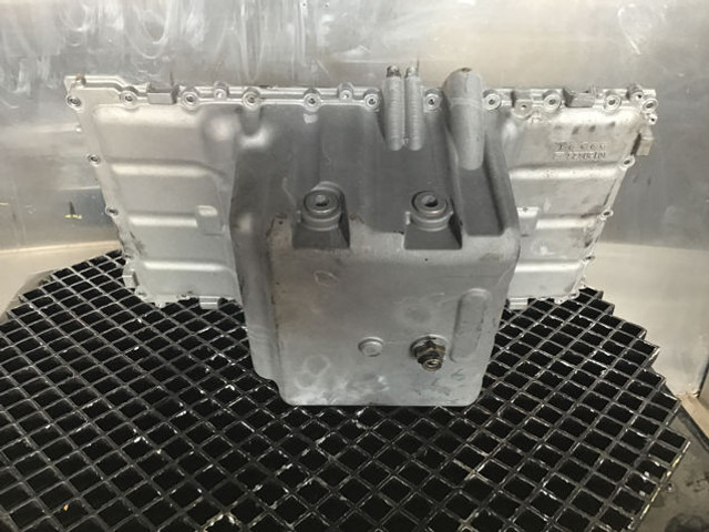 Liebherr Oil Sump - Cárter: foto 4 Liebherr Oil Sump - Cárter: foto 4