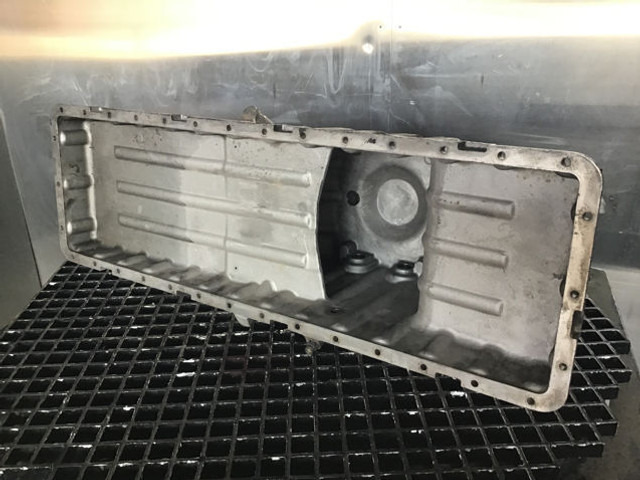 Liebherr Oil Sump - Cárter: foto 4 Liebherr Oil Sump - Cárter: foto 4