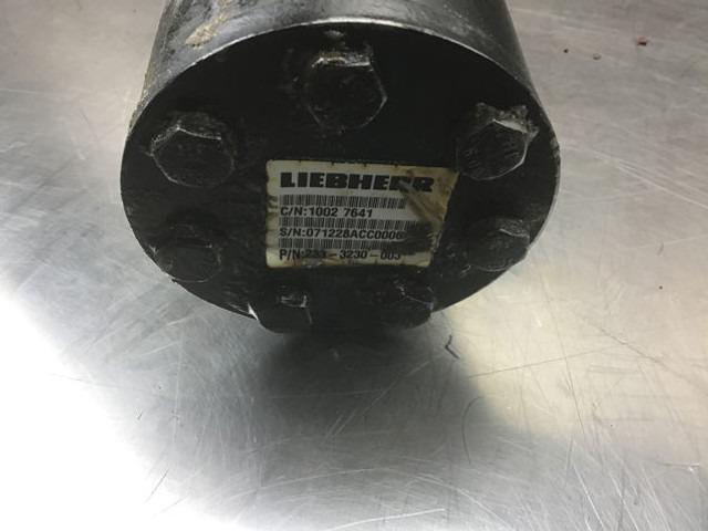 Liebherr Orbitrol - Bomba de dirección: foto 5 Liebherr Orbitrol - Bomba de dirección: foto 5