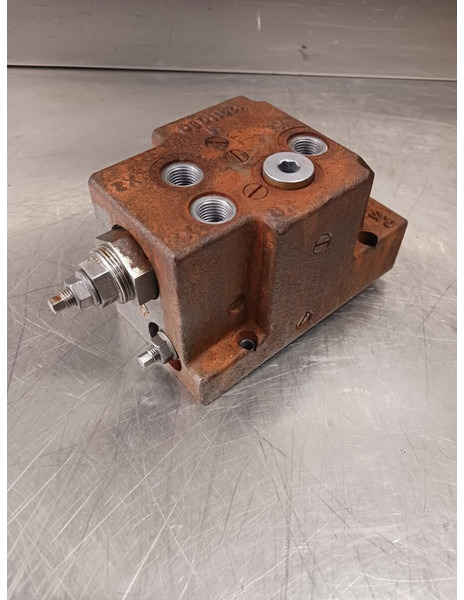 Liebherr Regulating Valve - Hidráulica: foto 2 Liebherr Regulating Valve - Hidráulica: foto 2