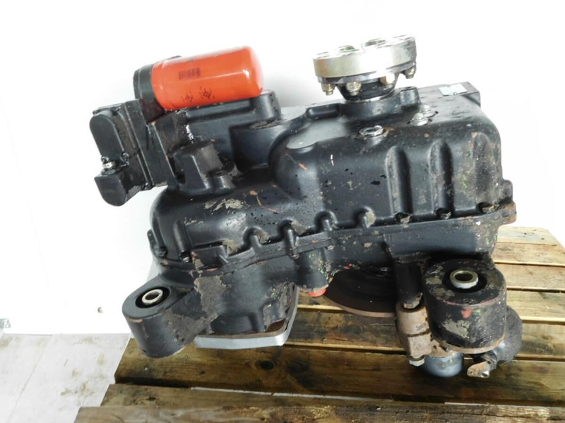 Liebherr Travel Gear Box - Caja de cambios: foto 1 Liebherr Travel Gear Box - Caja de cambios: foto 1