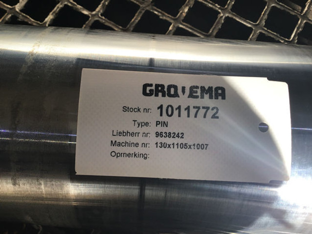 Recambio Liebherr Pin 130x1105x1007: foto 6